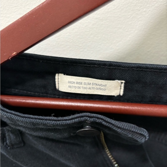 Universal Thread High Rise Slim Straight Jeans Women's 6/28R Black 5-Pocket - Picture 4 of 7